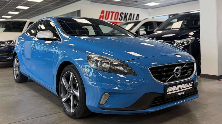 Volvo V40