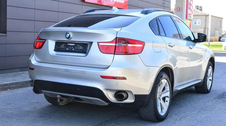 BMW X6