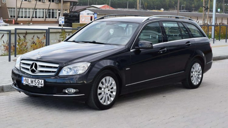 Mercedes-Benz C 220