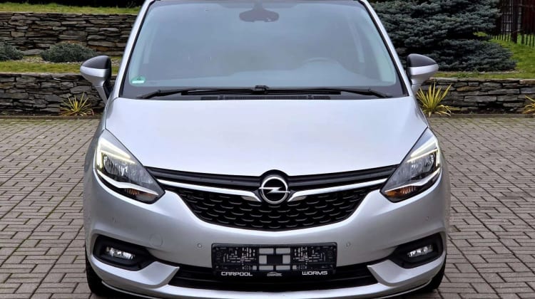 Opel Zafira Tourer
