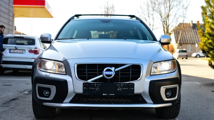 Volvo XC70