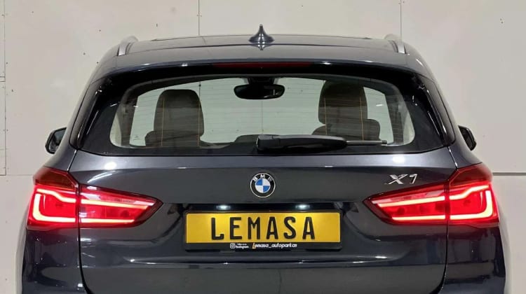 BMW X1