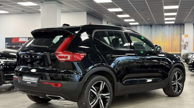 Volvo XC40