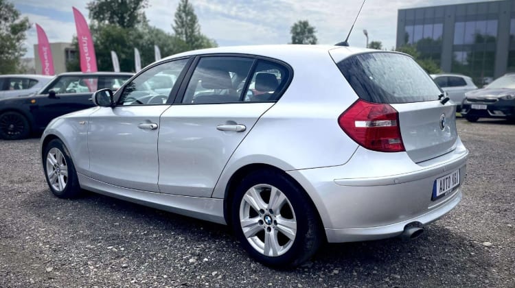BMW 118