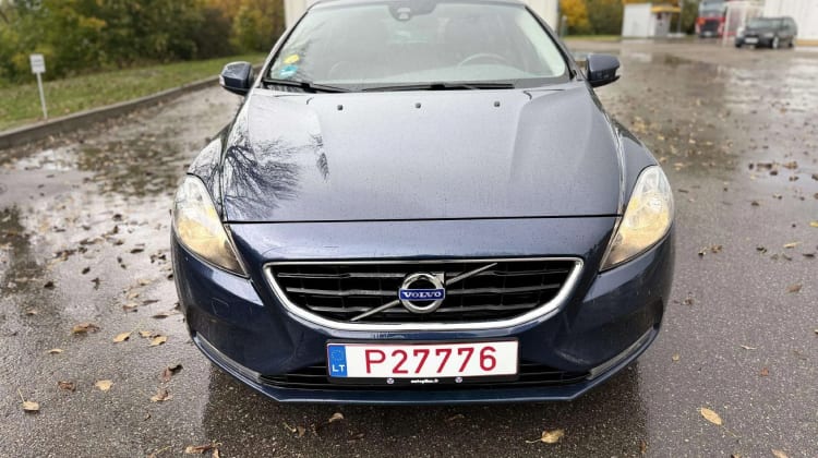 Volvo V40