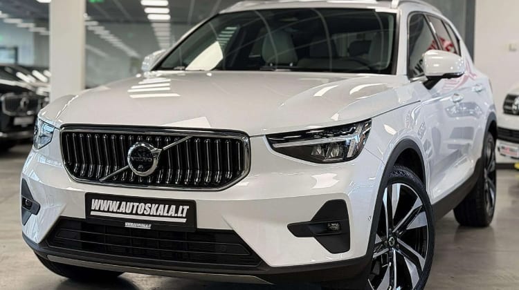 Volvo XC40