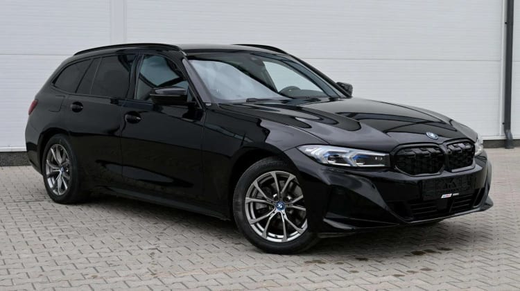 BMW 320 preview