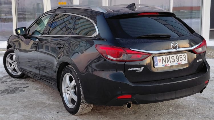 Mazda 6