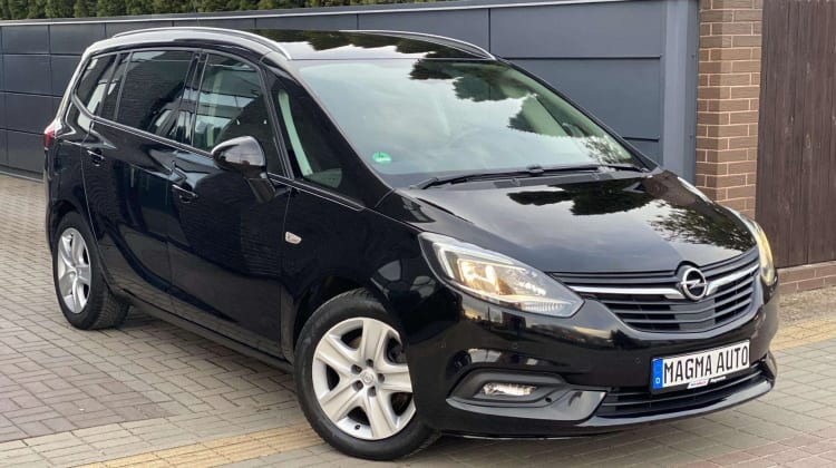 Opel Zafira Tourer preview