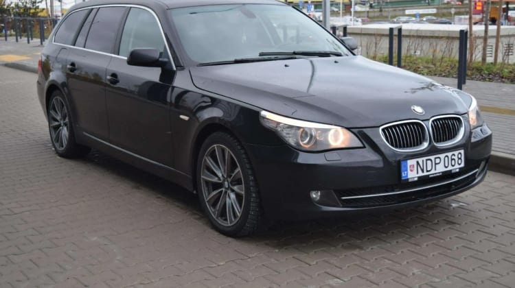 BMW 530
