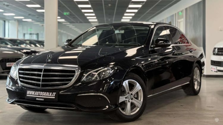 Mercedes-Benz E 220