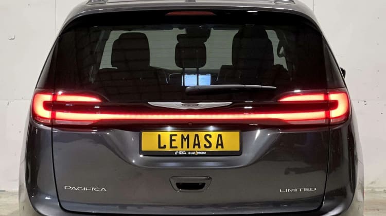 Chrysler Pacifica
