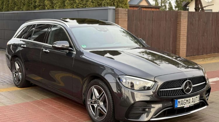 Mercedes-Benz E 300 preview