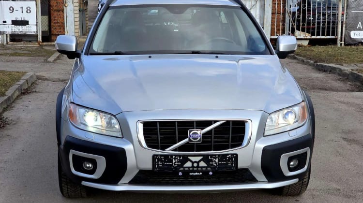 Volvo XC70