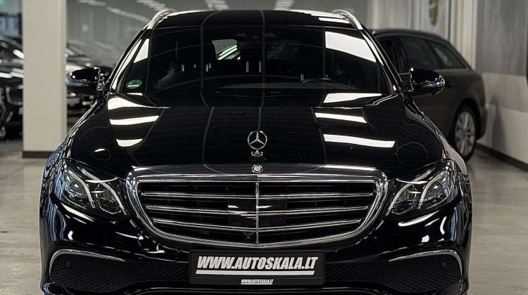 Mercedes-Benz E 220