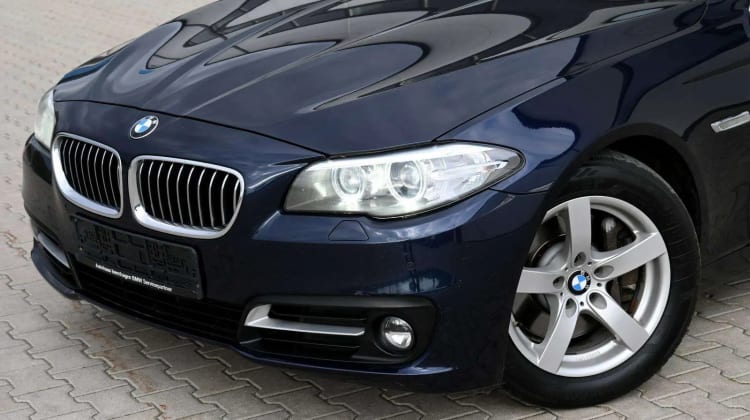 BMW 525