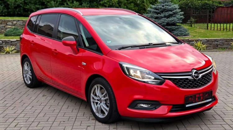 Opel Zafira preview