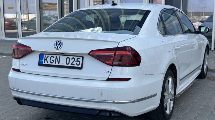 Volkswagen Passat