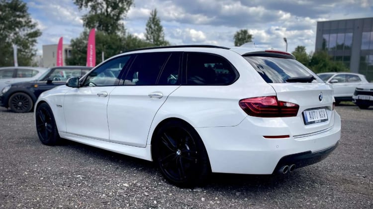 BMW 530