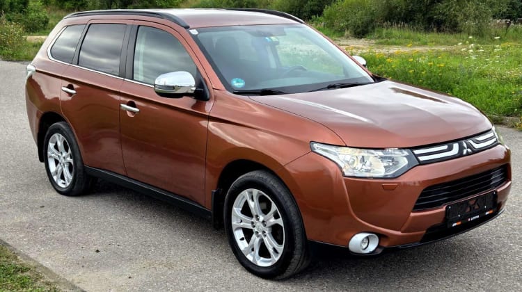 Mitsubishi Outlander preview