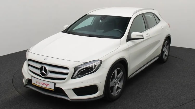 Mercedes-Benz GLA 220