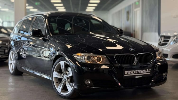 BMW 320