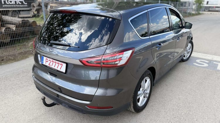 Ford S-Max