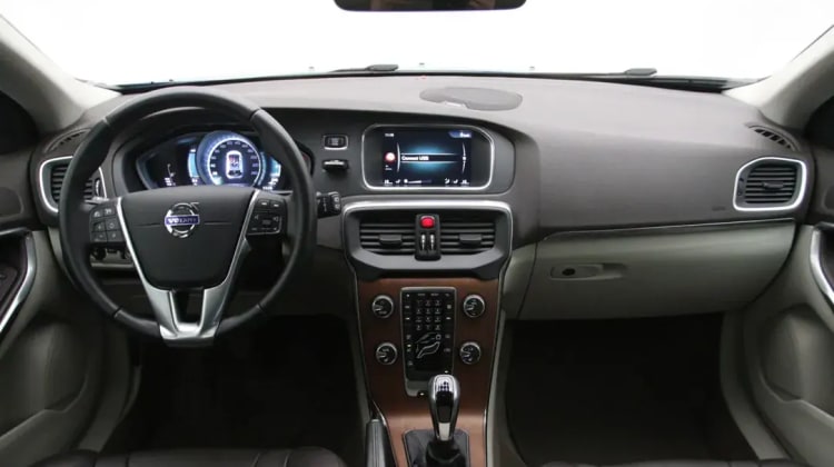 Volvo V40