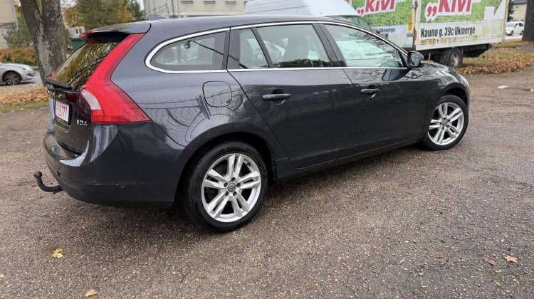 Volvo V60
