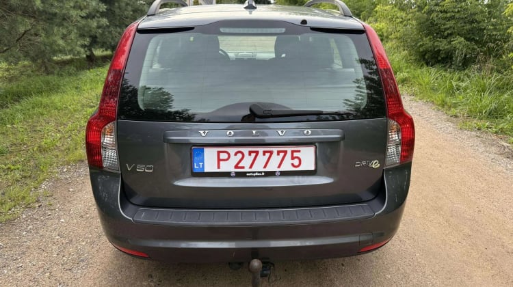 Volvo V50