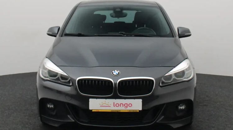 BMW 220