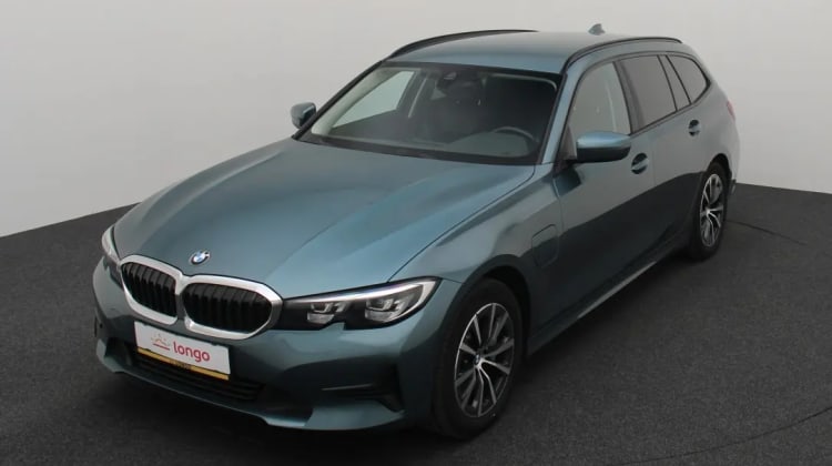 BMW 330 preview