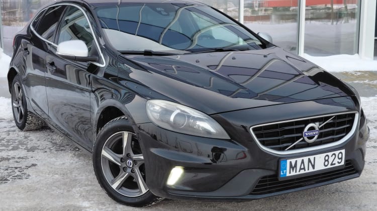 Volvo V40