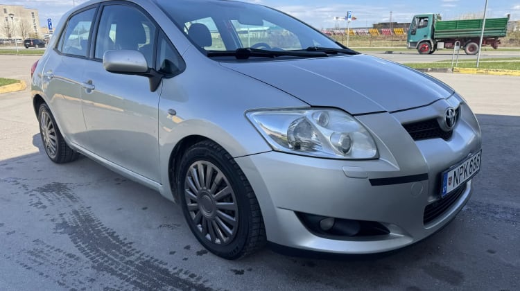 Toyota Auris