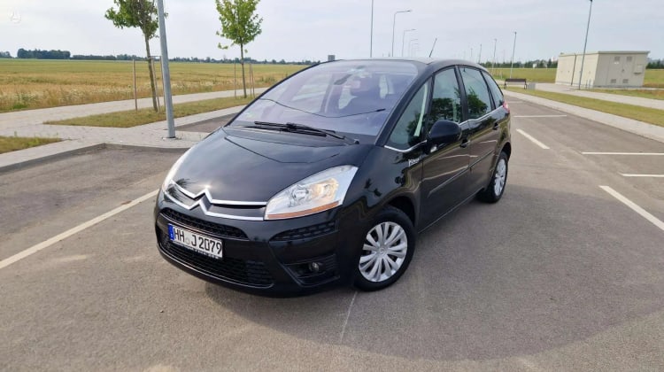Citroën C4 Picasso preview