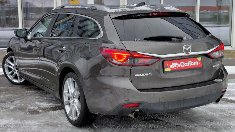 Mazda 6