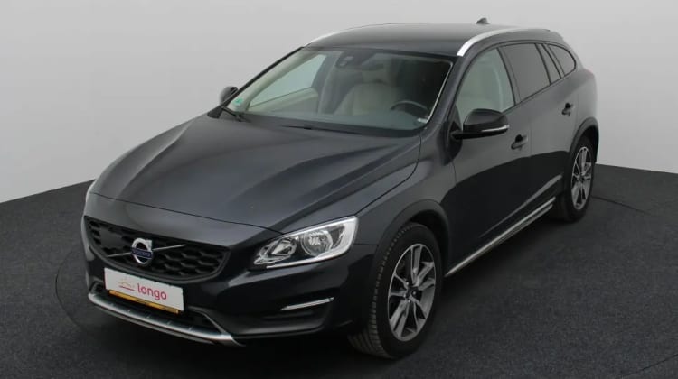 Volvo V60 Cross Country preview