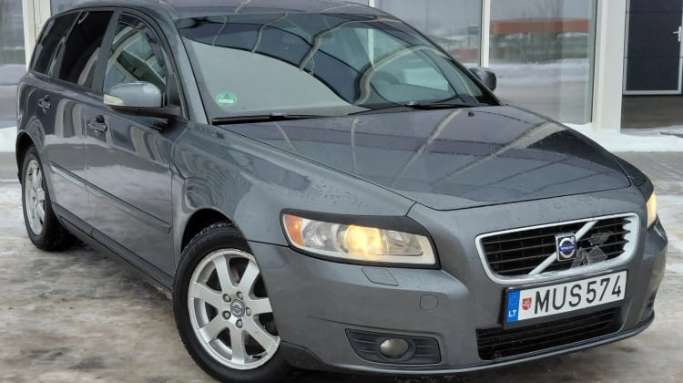 Volvo V50