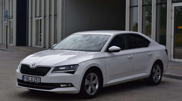 Skoda Superb preview