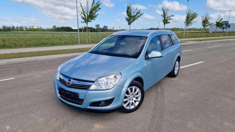 Opel Astra preview