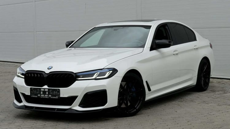 BMW M550 preview