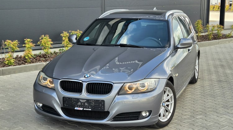 BMW 320