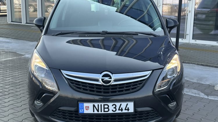 Opel Zafira Tourer
