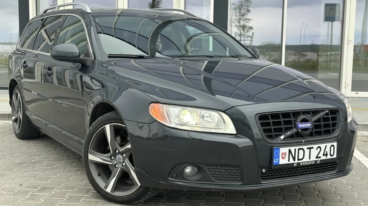Volvo V70 preview