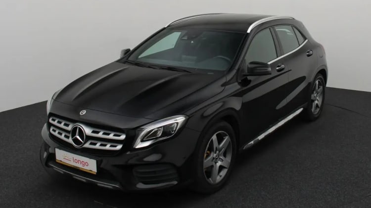 Mercedes-Benz GLA 180 preview