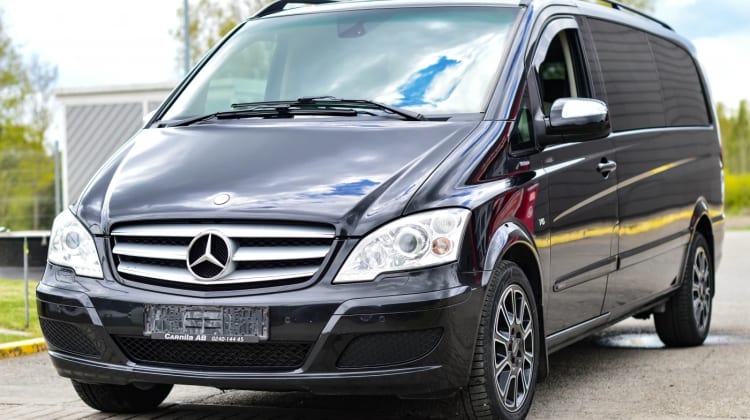 Mercedes-Benz Viano preview