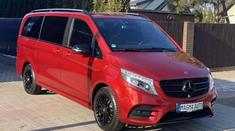 Mercedes-Benz V 250 preview