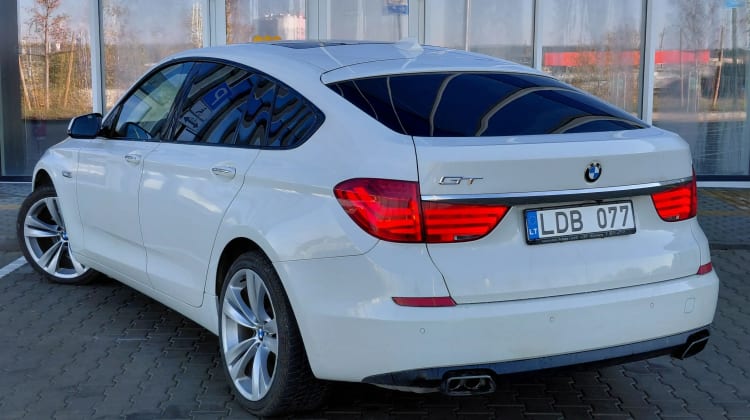 BMW 530