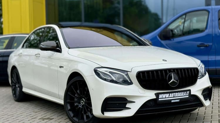 Mercedes-Benz E 43 AMG