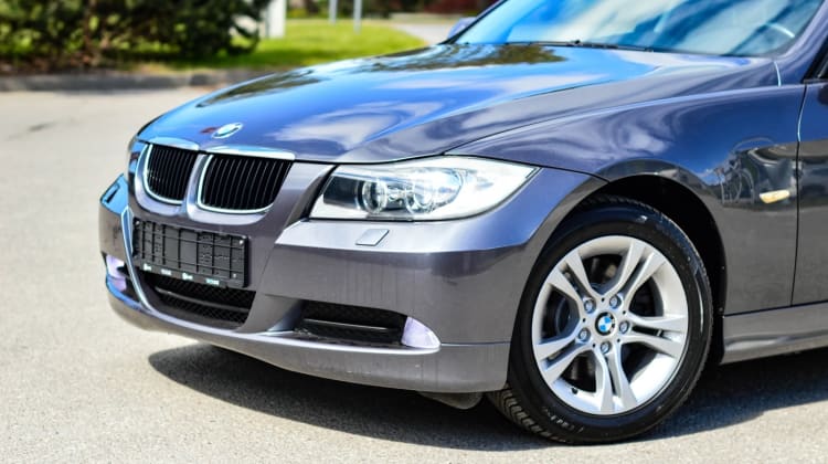 BMW 320 preview